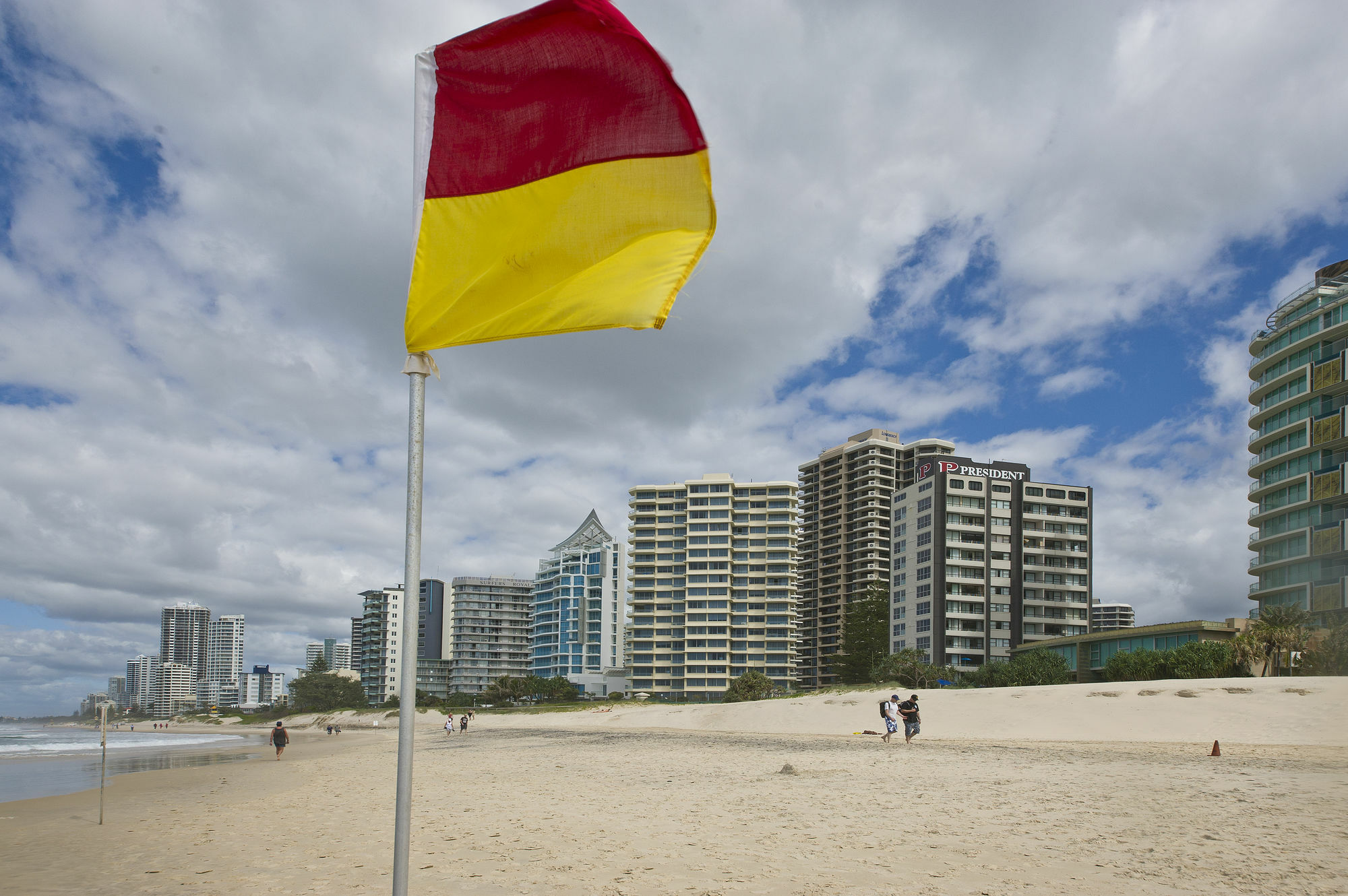 Berkeley On The Beach Голд-Кост Экстерьер фото